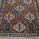 592 2048 ORIENTAL RUG